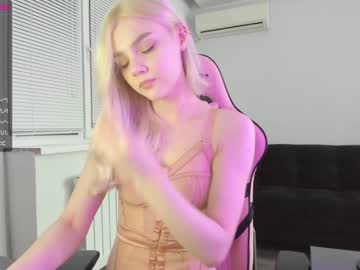 webcam girl allotropp image #4083168