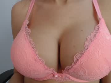 webcam girl eat_mee_out image #1616690