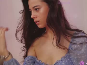 webcam girl taanni_bc image #6200131