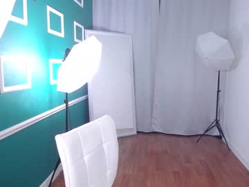 webcam girl addelin_moon image #2802834