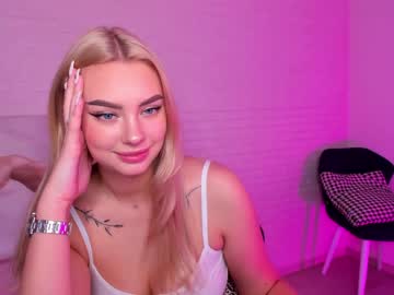 webcam girl 8a8y_nura image #1449078