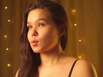 webcam girl helenmoors image #4256332