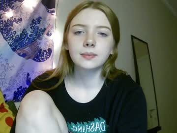 webcam girl lillygoodgirl image #4715139