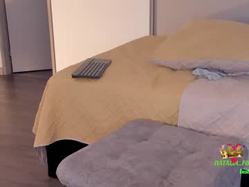 webcam girl amy_queen7 image #5227295