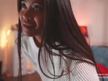 webcam girl seranasenpai image #795810