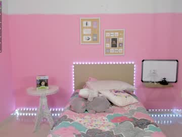 webcam girl little_effy18 image #2165033