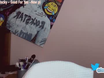 webcam girl hollyextra image #2082552
