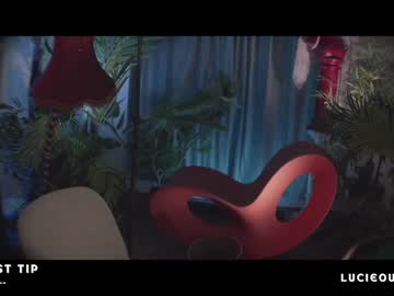 webcam girl lucieoude_ image #3892710