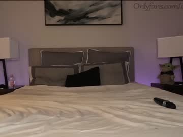 webcam couple ari_lovexo image #2752881