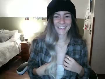 webcam girl pixelatedprincess image #2810882