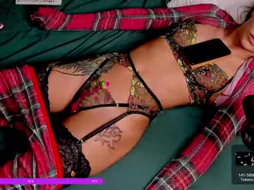 webcam girl queenafina image #5062702