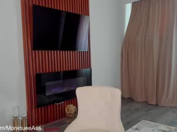 webcam girl moniqueeass image #2562850