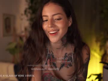 webcam girl effylowell_ image #4157524