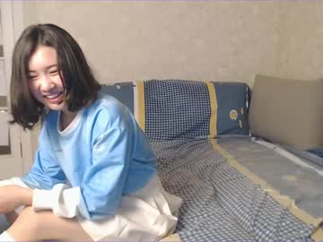 webcam girl kikicola image #1213341