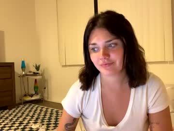 webcam girl cassidyyqueen image #4545035