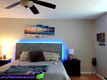 webcam girl nellebeachgirl image #1058574