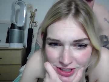 webcam couple fridaynightdelight image #657236