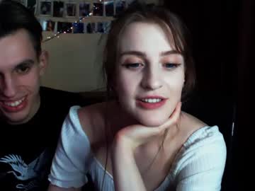 webcam couple dead_insidee image #4120280