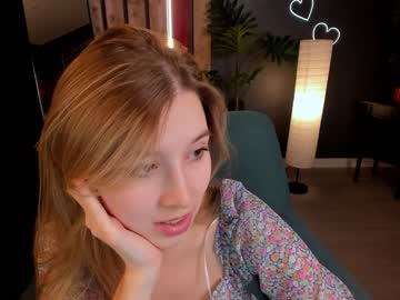 webcam girl milablush image #4169180