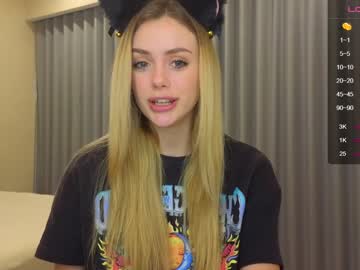 webcam girl sky_magic image #5584060