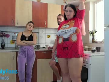 webcam couple juliana35 image #2726096