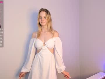 webcam girl porcelain__doll image #4423352