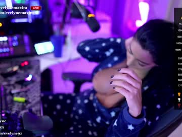 webcam girl evelyne92 image #5531470
