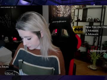 webcam girl kimilee22 image #3747304