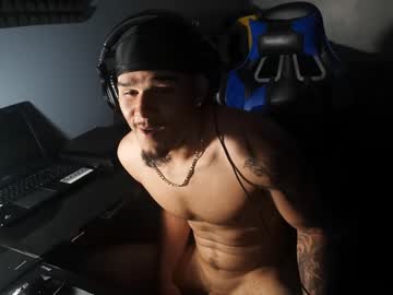webcam man kylewhitedgs image #4057173