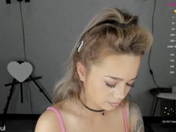 webcam girl angelic_whisper image #2419690