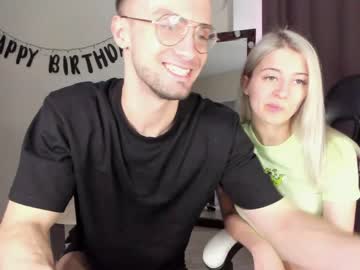 webcam couple dominant_family image #1436181