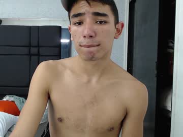 webcam man noah_oz image #29815