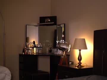 webcam girl nikkimagic image #3672859