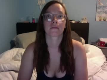 webcam girl roseycheeks22 image #2438110