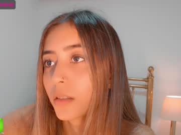 webcam girl gummy_bear7 image #136855