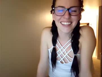 webcam girl happyfungirlxo image #4030593