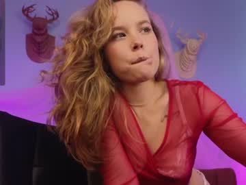 webcam girl milly_shy image #6932636