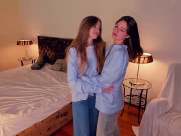 webcam couple earlenefieldhouse image #6581570