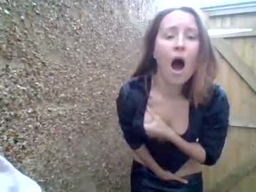 webcam girl eatmypie69 image #5737854