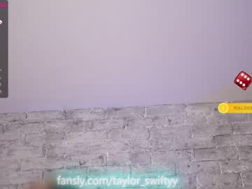 webcam girl _taylor_swift image #1684758