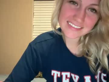 webcam girl smexxii93 image #6896003