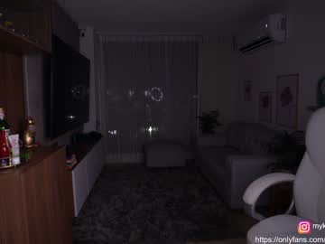 webcam girl mykinkybunny image #2230147