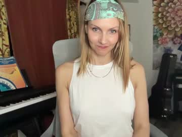 webcam girl kaileeshy image #2001409