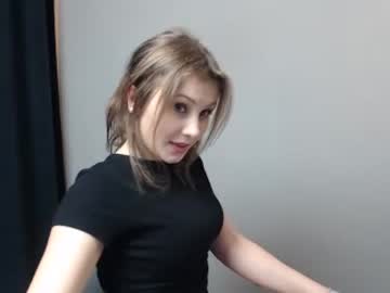 webcam girl relax_nina image #243692