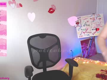 webcam girl petitebrat image #3741216
