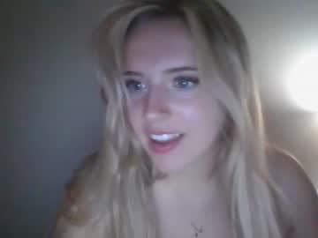 webcam girl dumb_blonde69 image #4808141
