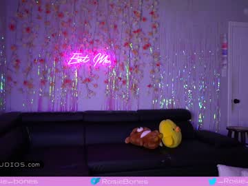 webcam girl rosiebones image #3879208
