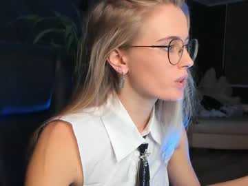 webcam girl linellali image #2873493