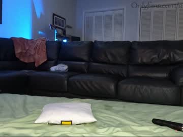 webcam couple ari_lovexo image #2171732