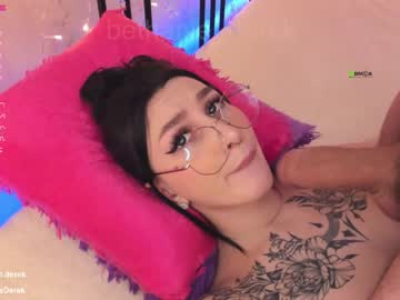 webcam couple bethanie_derek image #1621548
